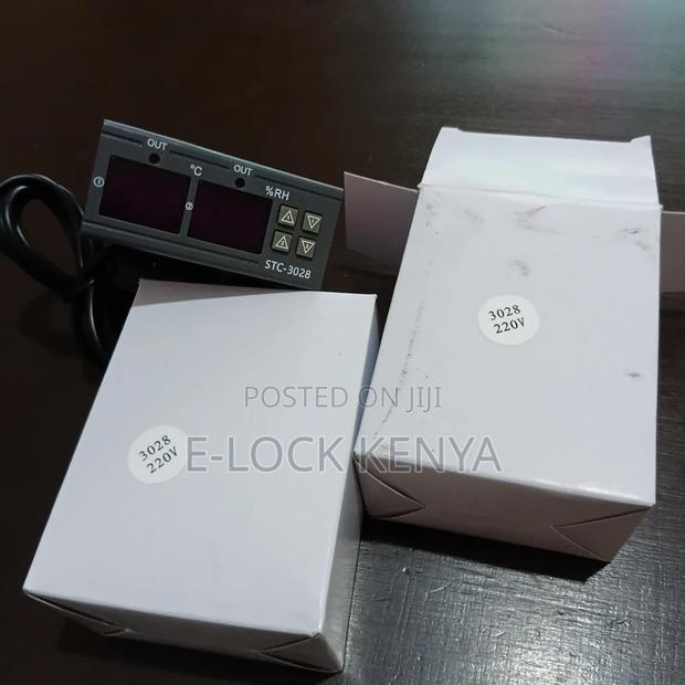 Agricultural Stc3028 Temperature Humidity Controller