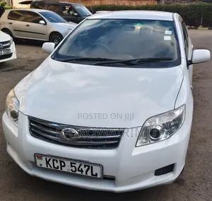 Toyota Axio 2010 Off white