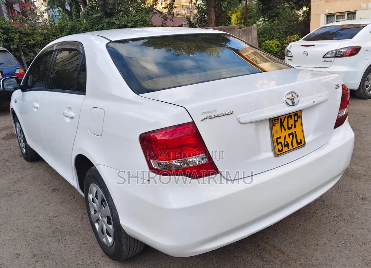Toyota Axio 2010 Off white