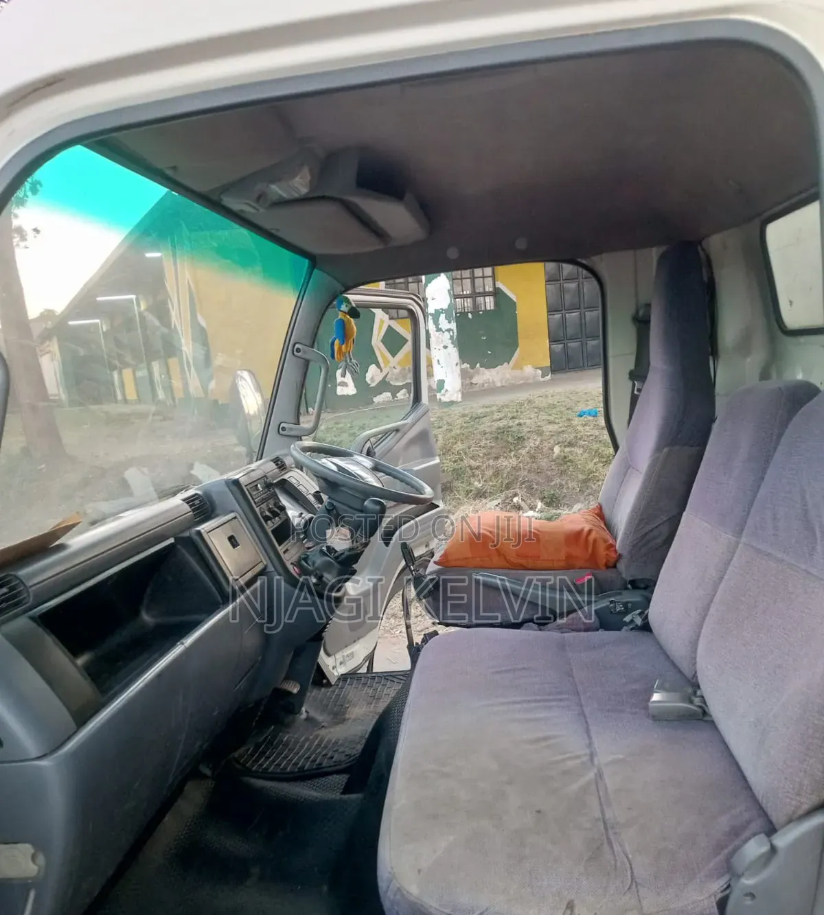 Mitsubishi Fuso Canter Cover Body