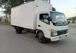 Mitsubishi Fuso Canter Cover Body