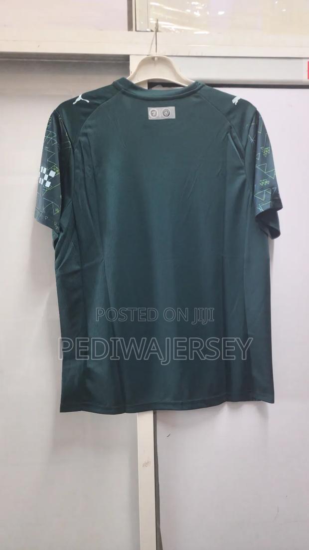 Manchester City 4th Kit - thumbnail 2