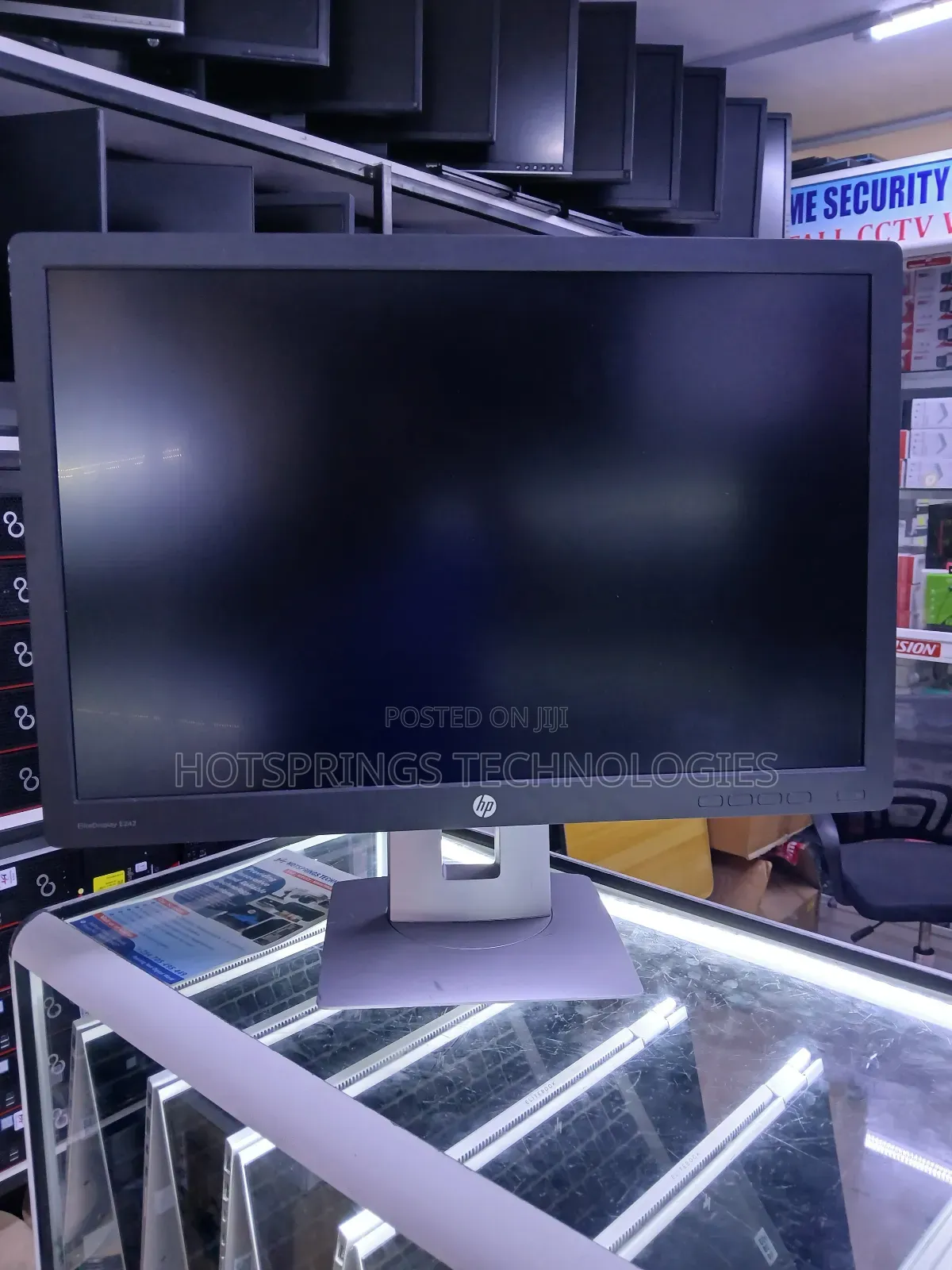 HP EliteDisplay E242
24-Inch Monitor