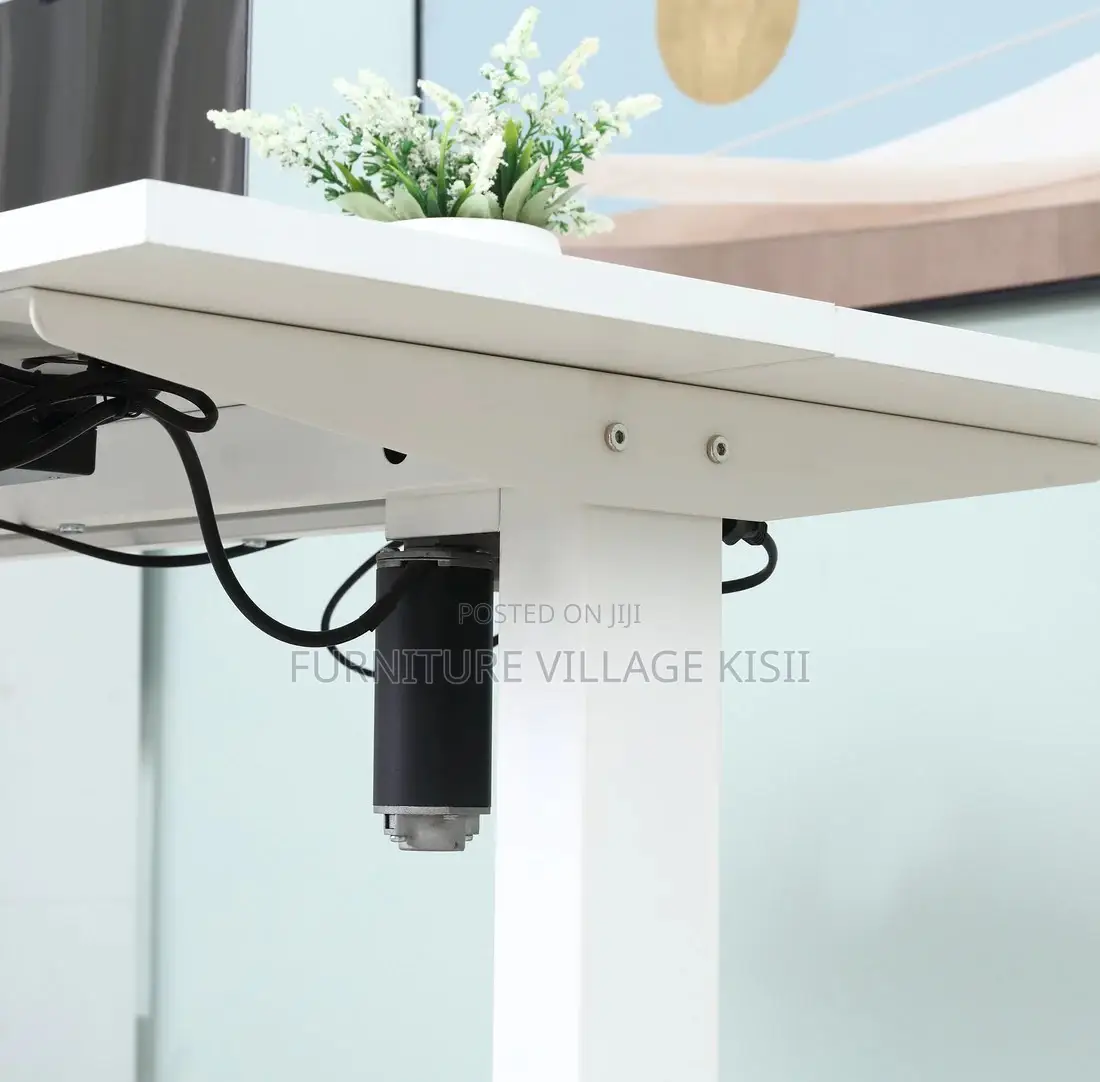 Office Furniture: Adjustable Generic Office Desk