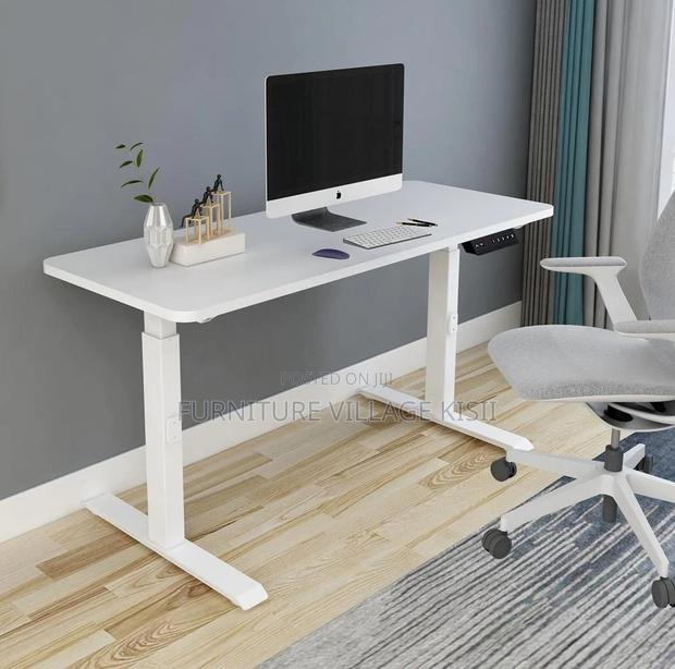 Office Furniture: Adjustable Generic Office Desk - main view