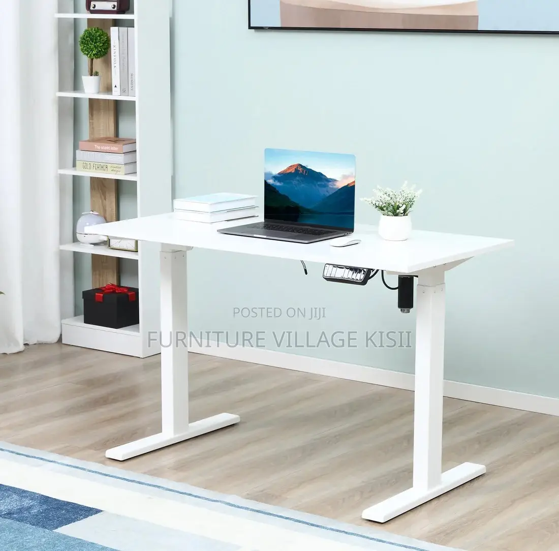 Office Furniture: Adjustable Generic Office Desk