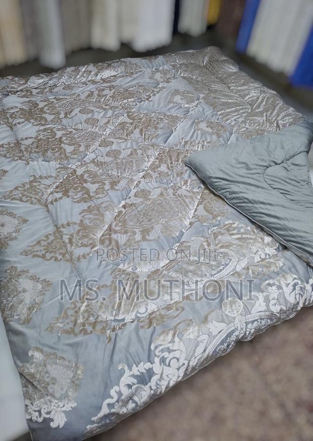 6-Piece Premium Silk Duvet Sets. - thumbnail 3
