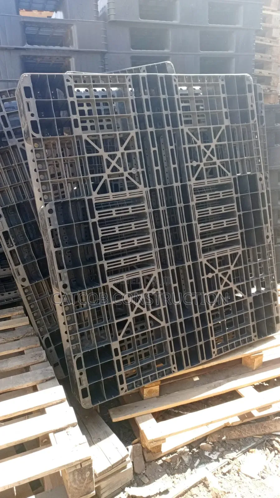 Plastic Pallets 130cm *110cm