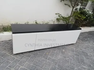 5 Ft Black and White TV Stand