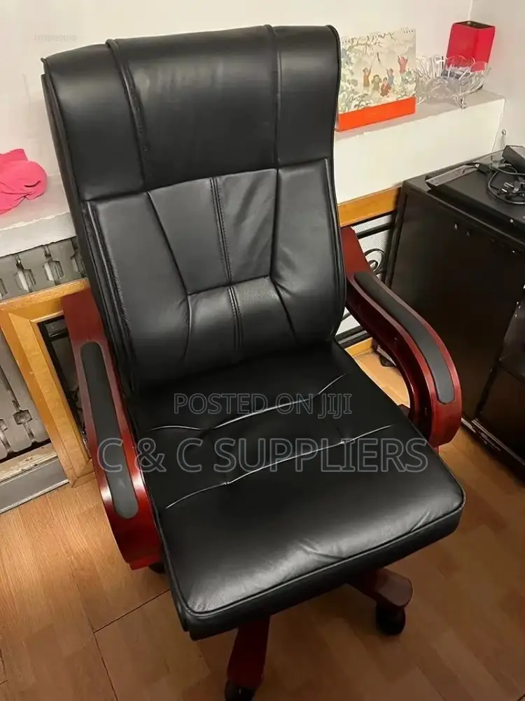 Leather Bliss Executive Seat