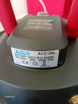Aico Japan 20L Wet and Dry Carpet Cleaner 1200W