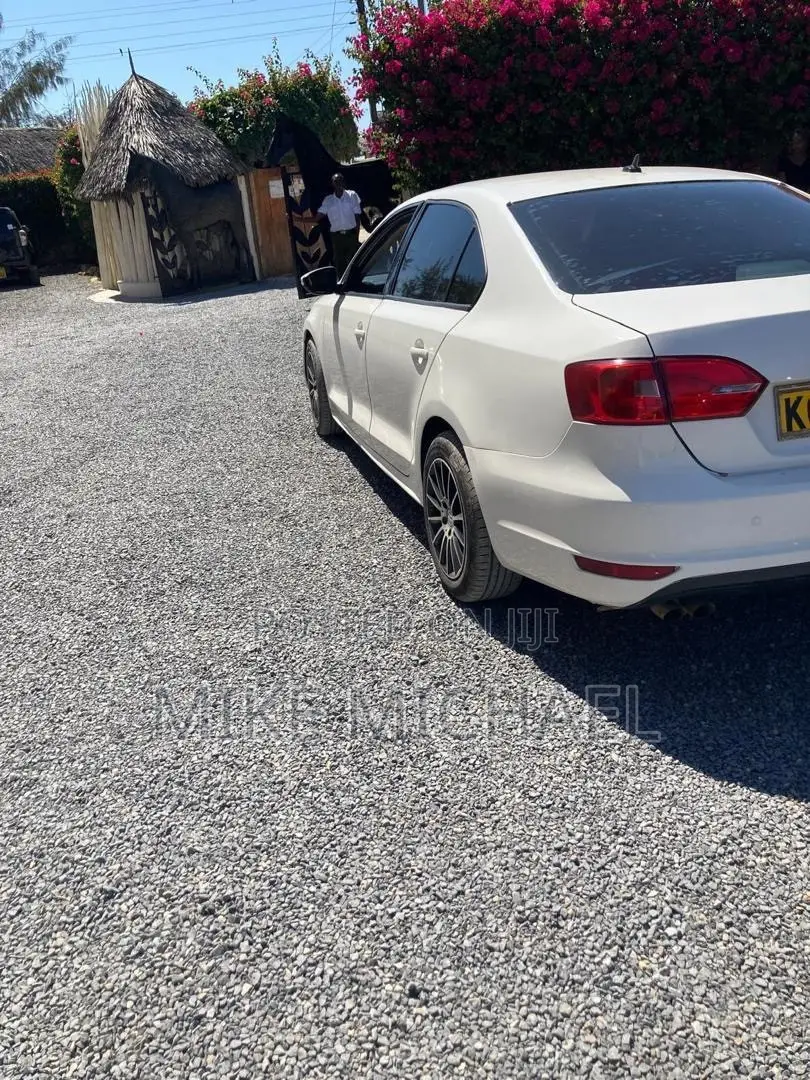 Volkswagen Jetta 2013 White