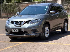 Nissan X-Trail 2015 Gray