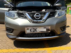 Nissan X-Trail 2015 Gray