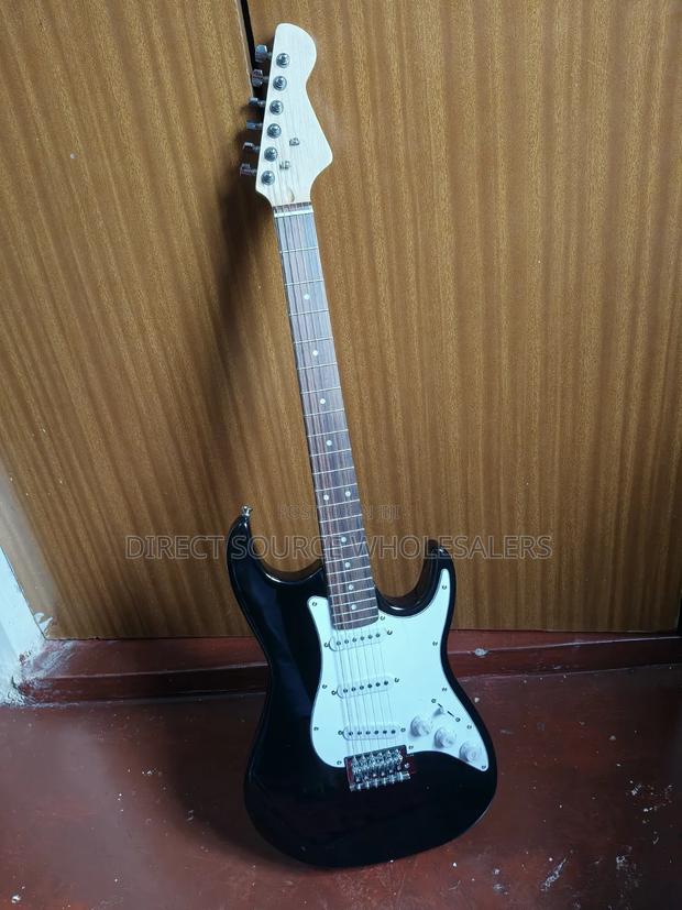 Electric Guitar Black – Perfect for Beginners Pros