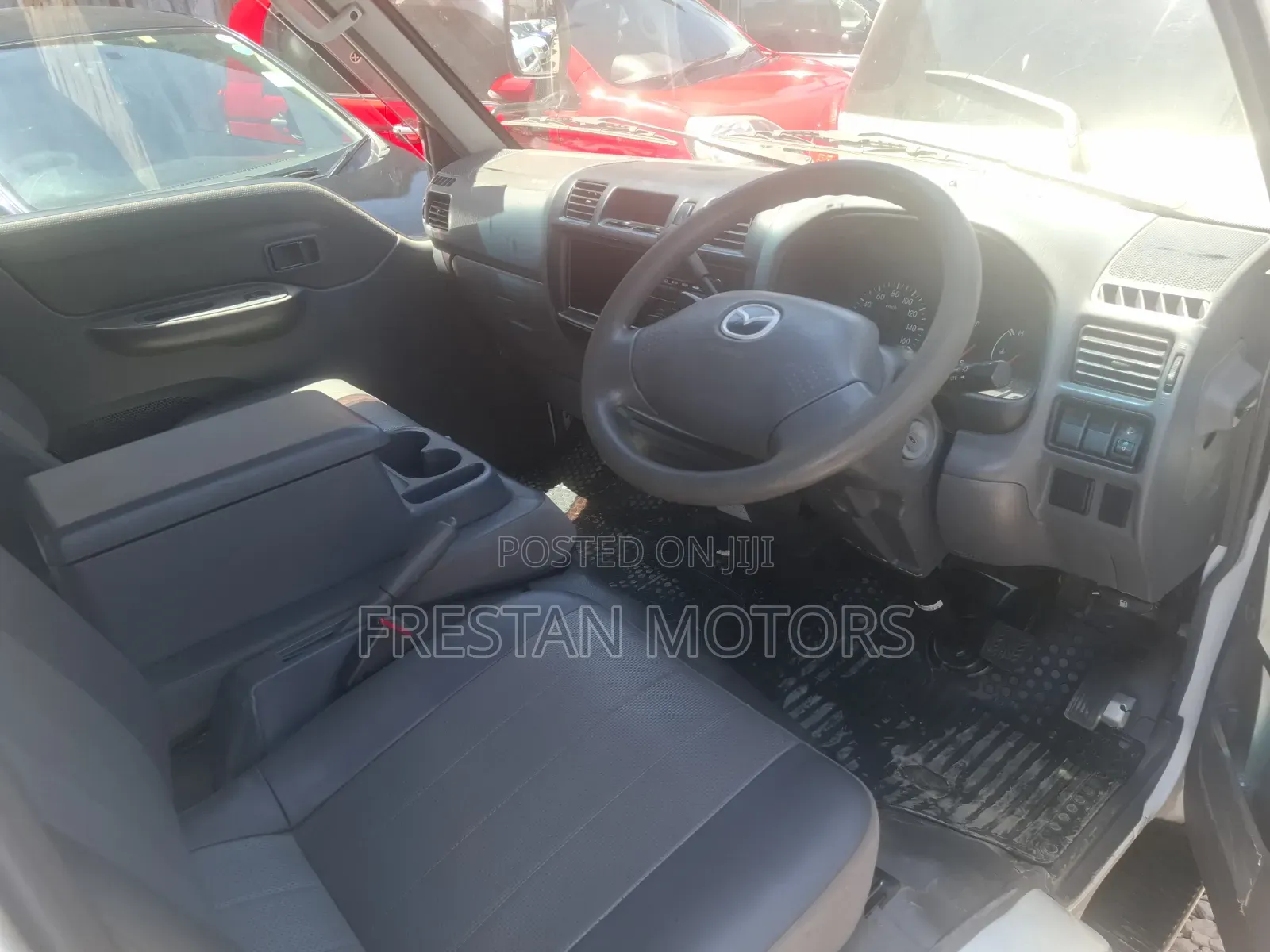 Mazda B 2019 White
