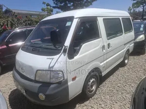 Mazda B 2019 White