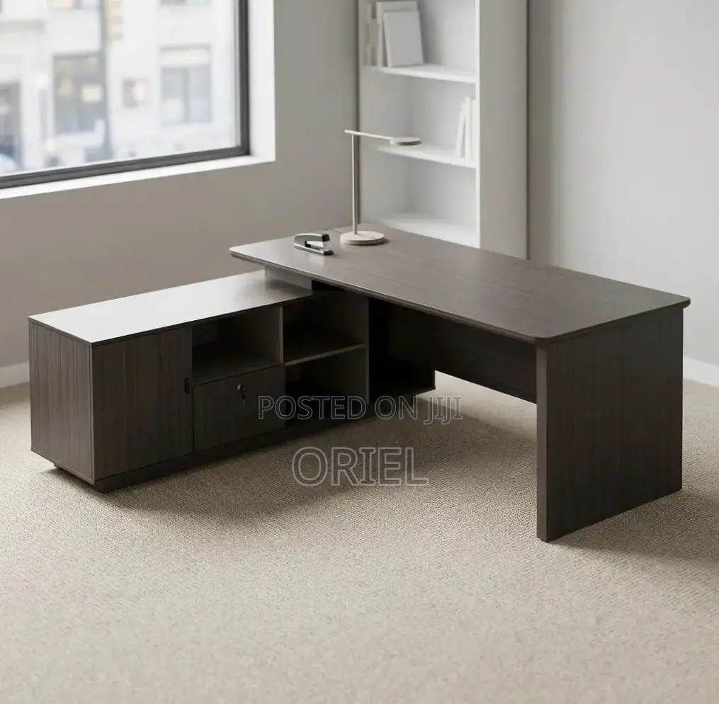 Office Desk : 1.6m Manager’s Modern Office Desk