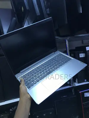 Laptop Lenovo Ideapad 3 8GB Intel Core i5 SSD 256GB