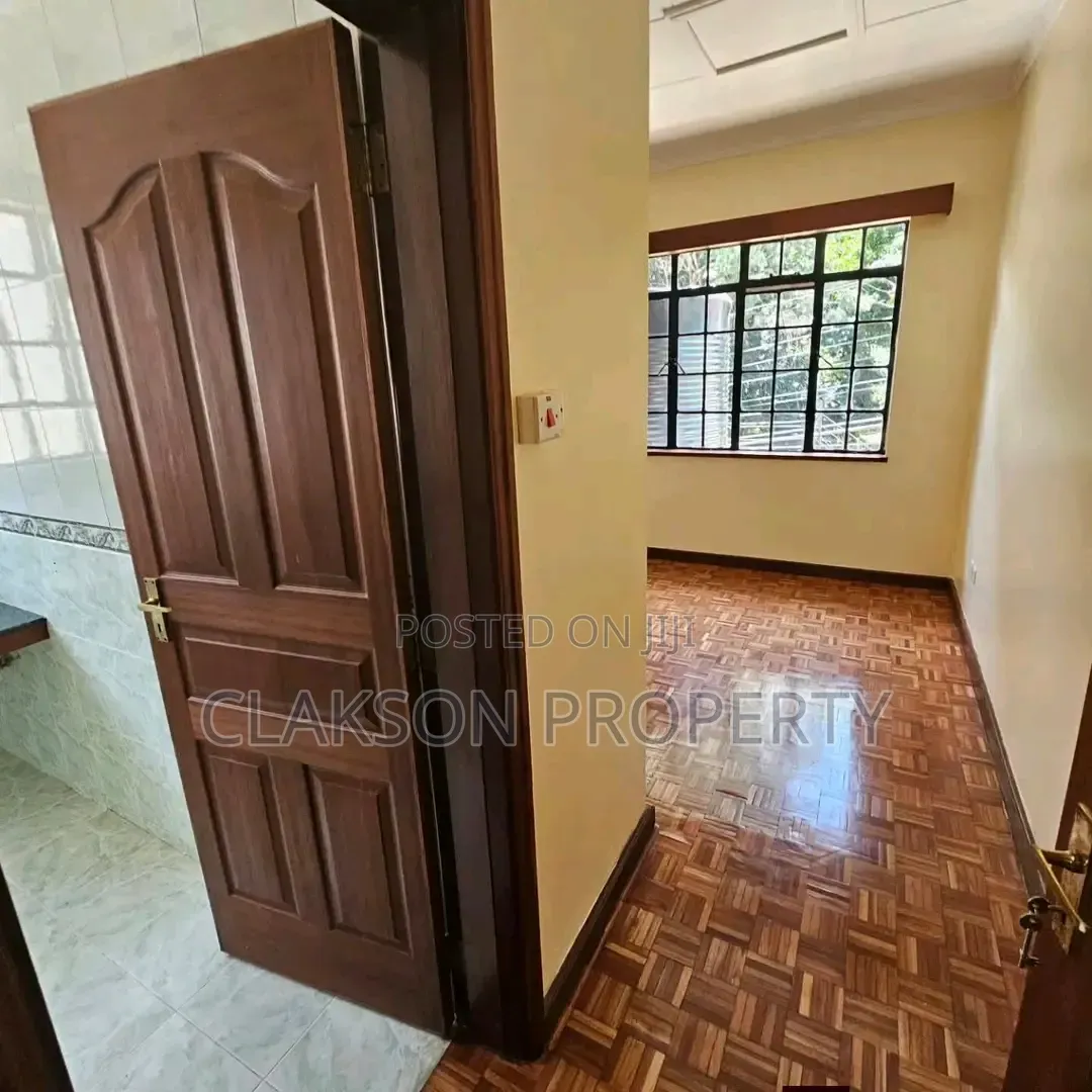 4bdrm Townhouse/Terrace in Lavington Atheru, Valley Arcade for sale
