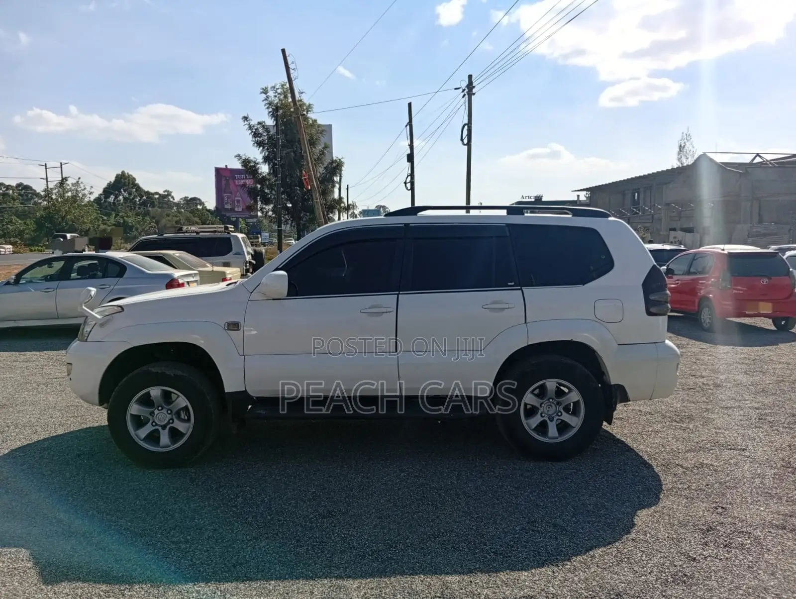 Toyota Land Cruiser Prado 2004 White