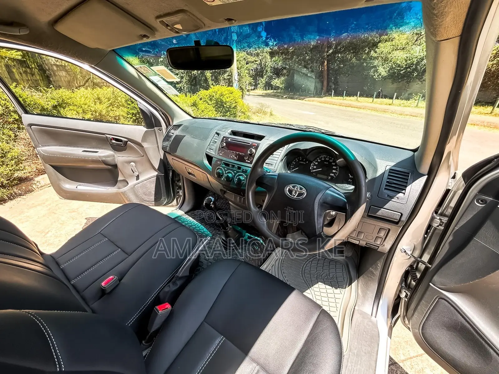 Toyota Hilux 2015 Silver
