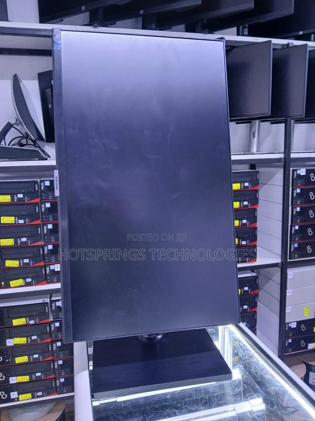 Samsung S24a600ucu
24-Inch Frameless QHD() Monitor - thumbnail 3