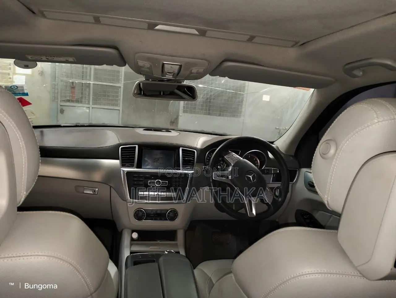 Mercedes-Benz 350D 2015 Black