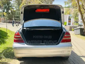 Mercedes-Benz E200 2003 Silver