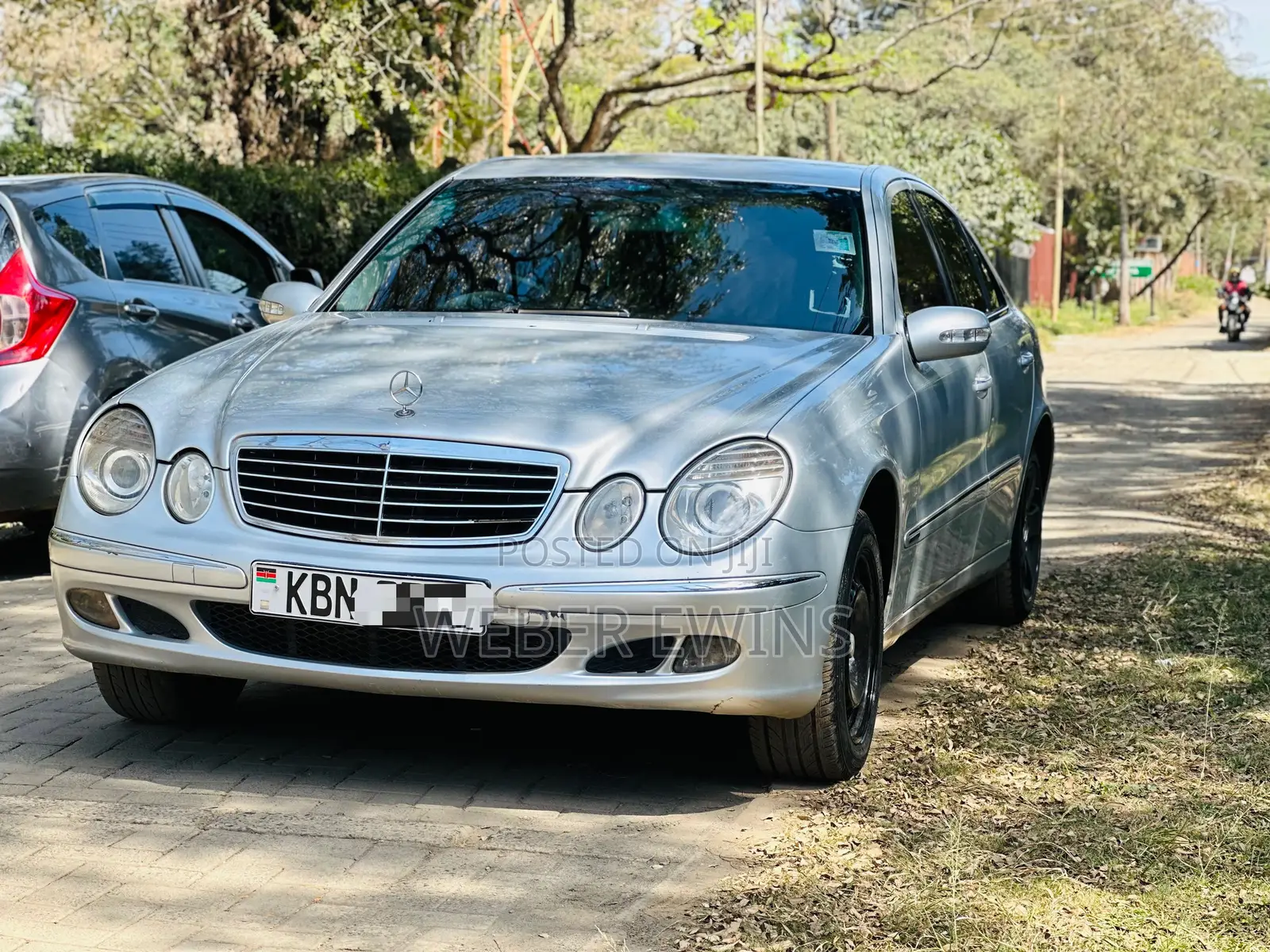 Mercedes-Benz E200 2003 Silver