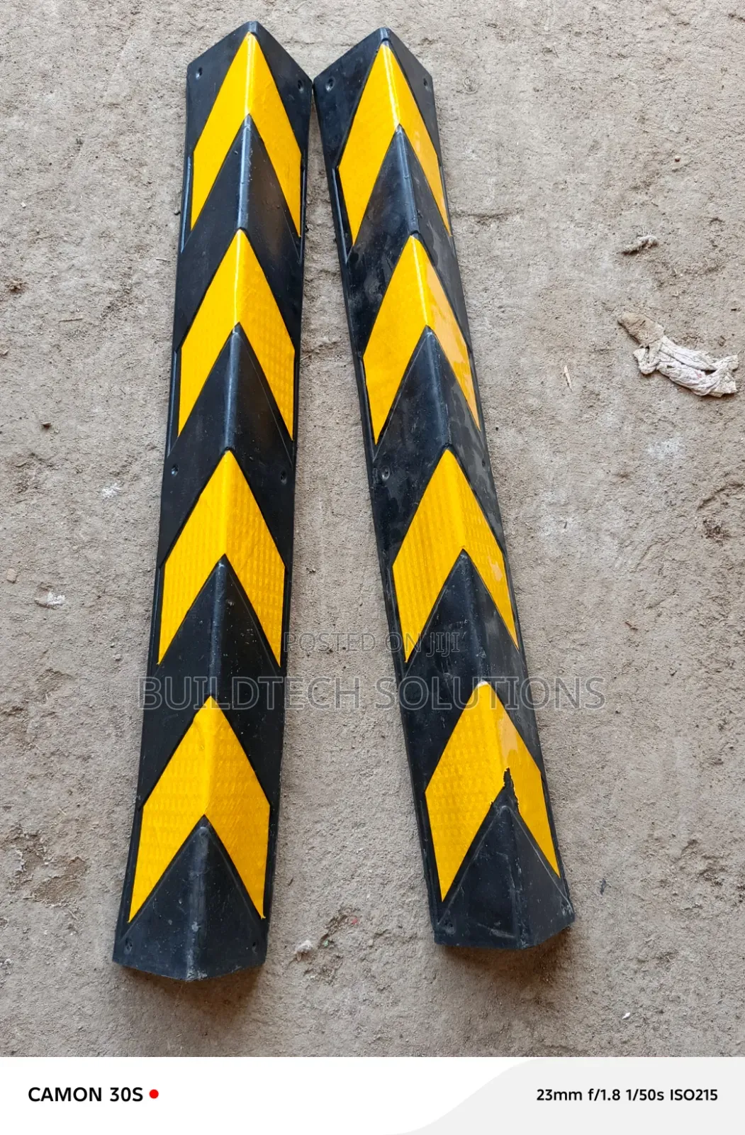 Heavy Duty Rubber Column Corner Guard