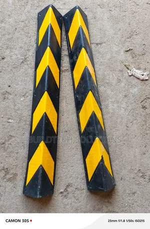 Heavy Duty Rubber Column Corner Guard