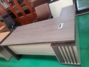1.8M Executive Desk With Side Pedestal