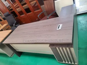 1.8M Executive Desk With Side Pedestal
