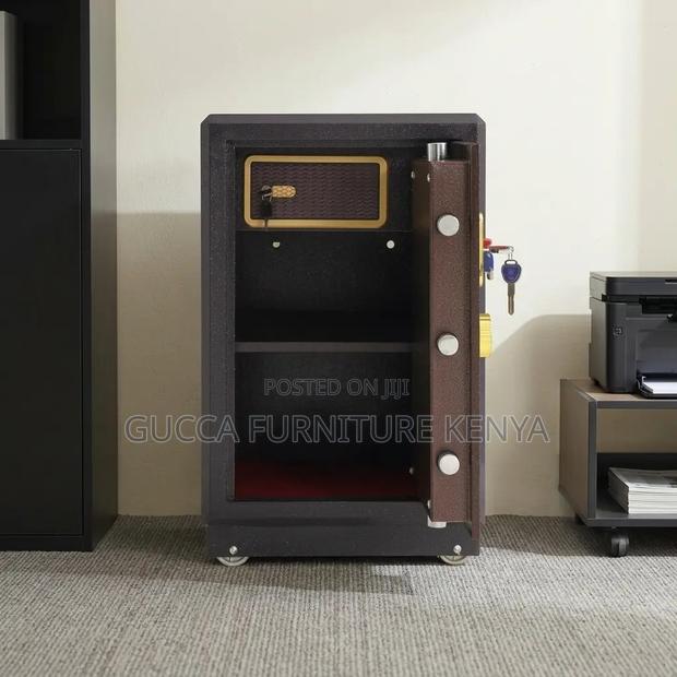 Electronic 80Kgs Fireproof Safe Box. - thumbnail 7