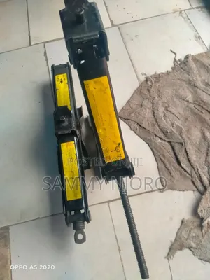 Rang-Over and Land-Rover Jack