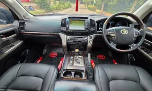 Toyota Land Cruiser 2011 Black