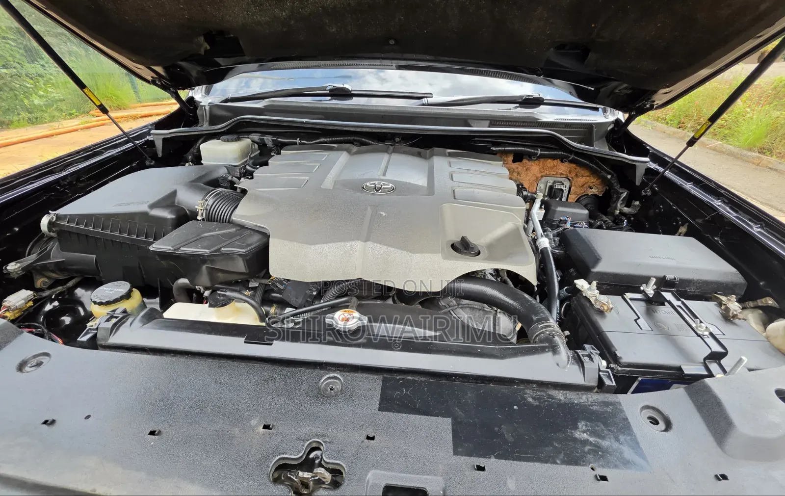 Toyota Land Cruiser 2011 Black