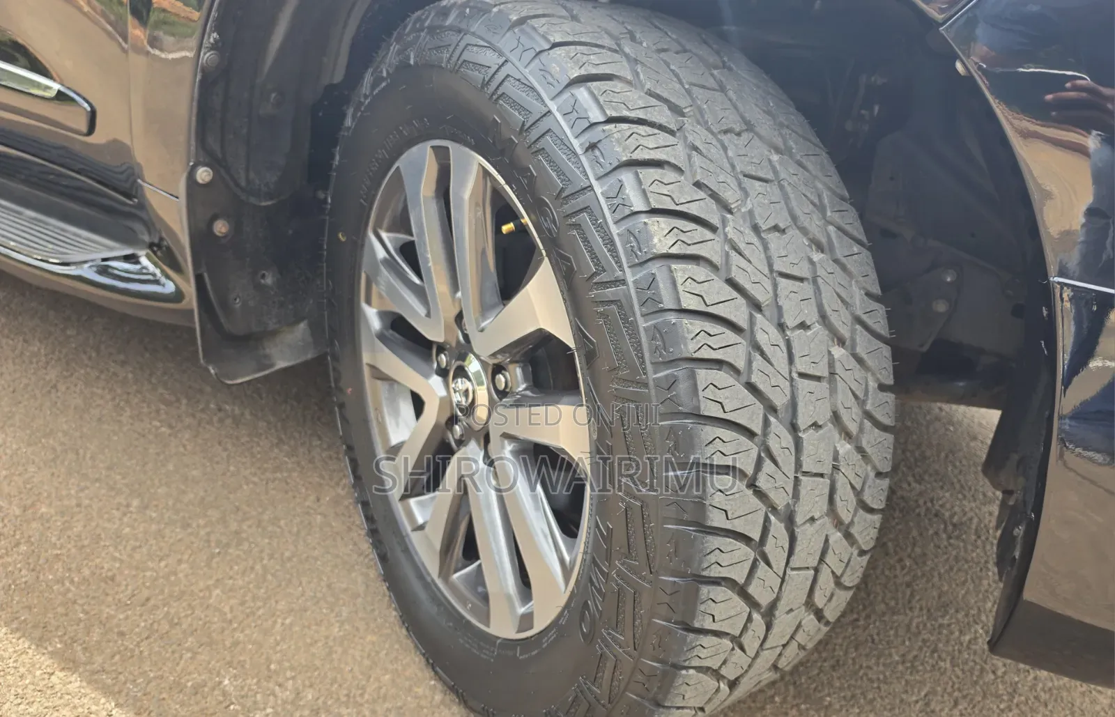 Toyota Land Cruiser 2011 Black