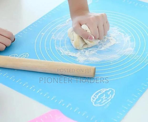Silicon Kneading Mat - main view