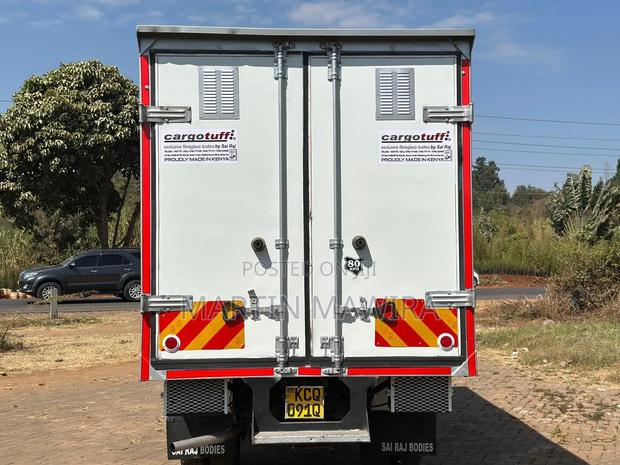 Isuzu NKR Covered - thumbnail 8