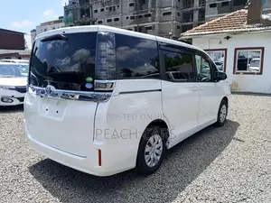 Toyota Voxy 2019 White
