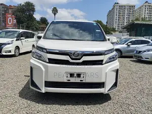 Toyota Voxy 2019 White