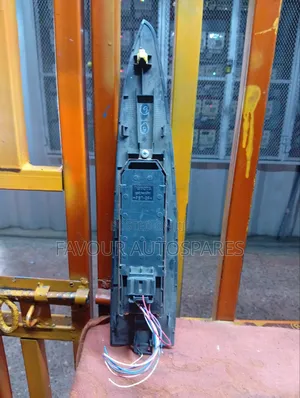 Ex Japan Toyota Avensis Main Switch