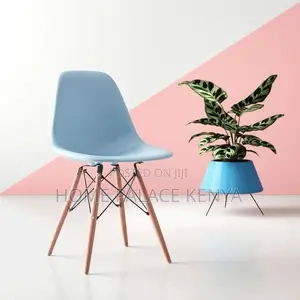 Eames Chair; Designer Eames Inspired Dining Chair for Modern Homes