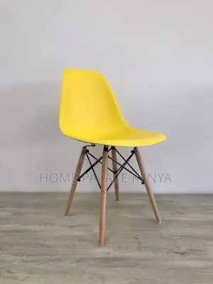 Eames Chair; Designer Eames Inspired Dining Chair for Modern Homes