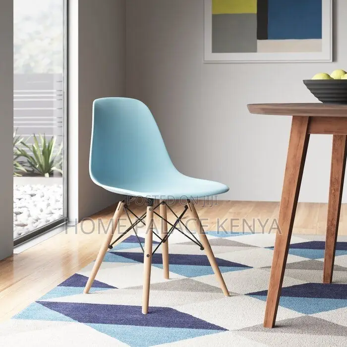 Eames Chair; Designer Eames Inspired Dining Chair for Modern Homes