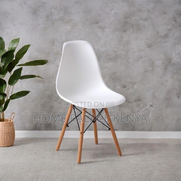 Eames Chair; Designer Eames Inspired Dining Chair for Modern Homes - thumbnail 7