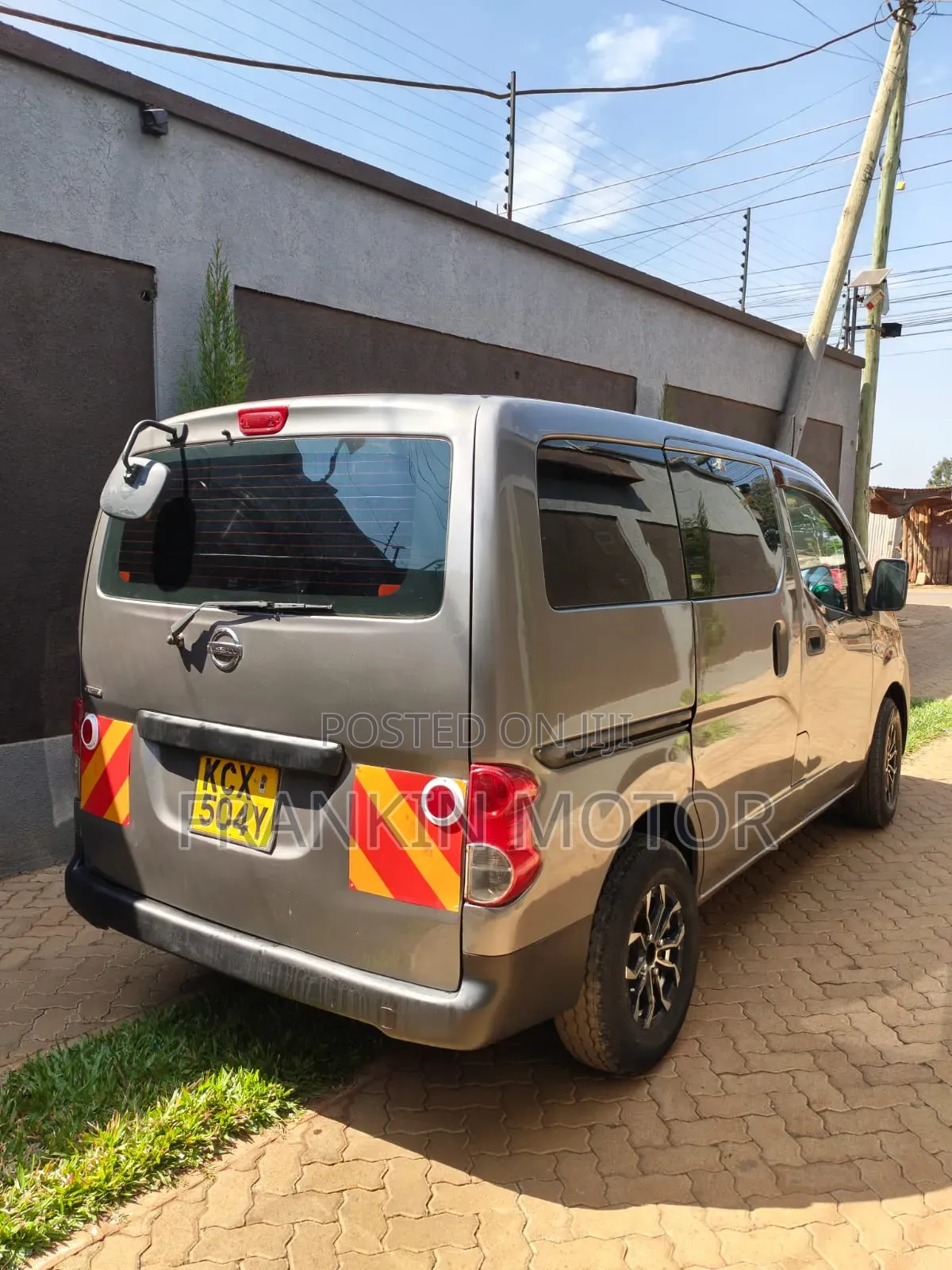 Nissan NV200 2012 Grey