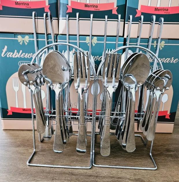 High Quality Steenless Cutlery - main view